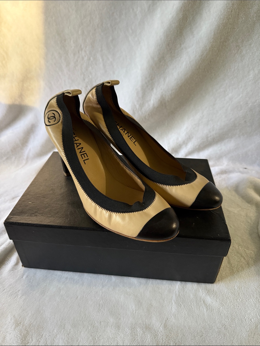 Vintage Chanel Beige And Black Cap-Toe Leather Heels